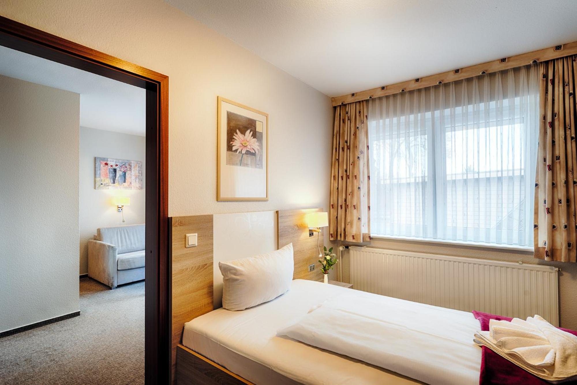 Hotel Friesland Leck Esterno foto